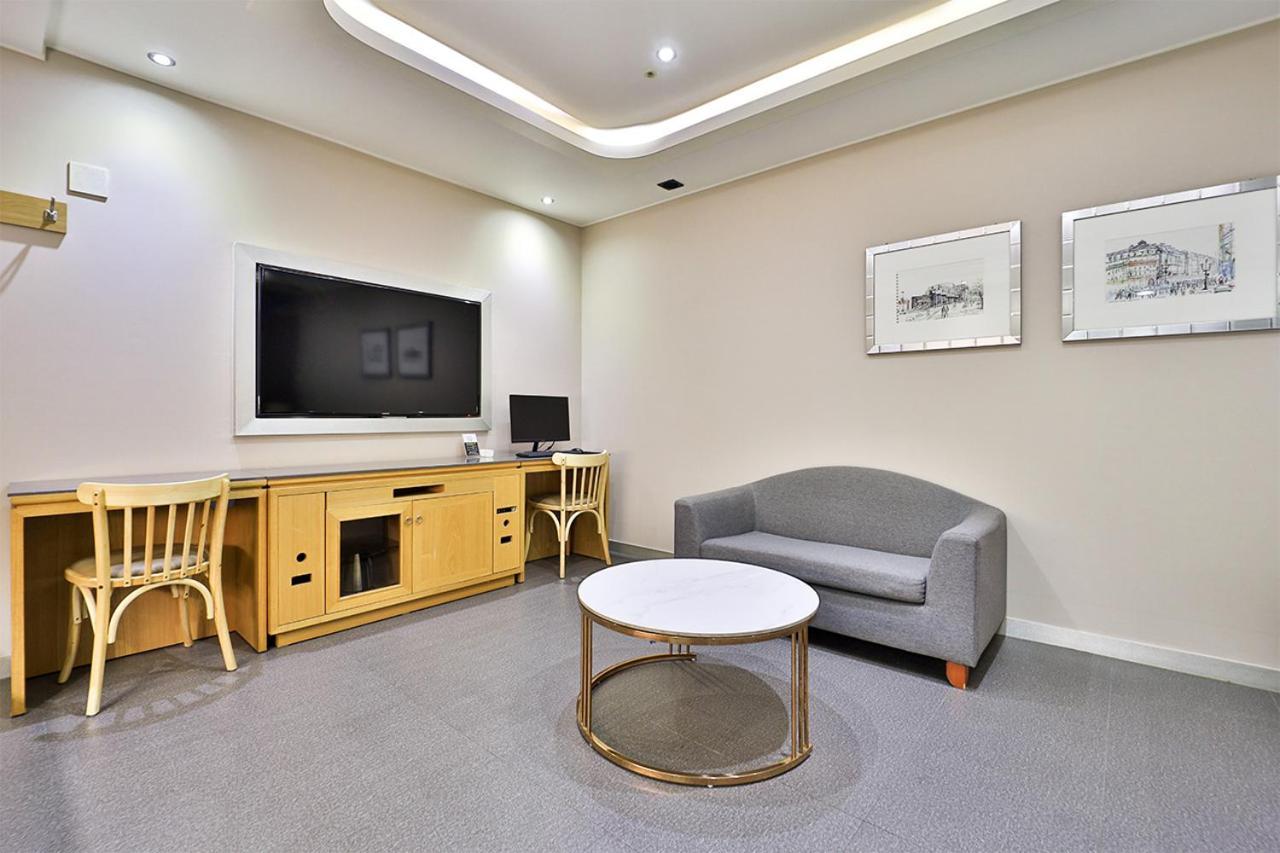 Seomyeon Ib Hotel Пусан Экстерьер фото
